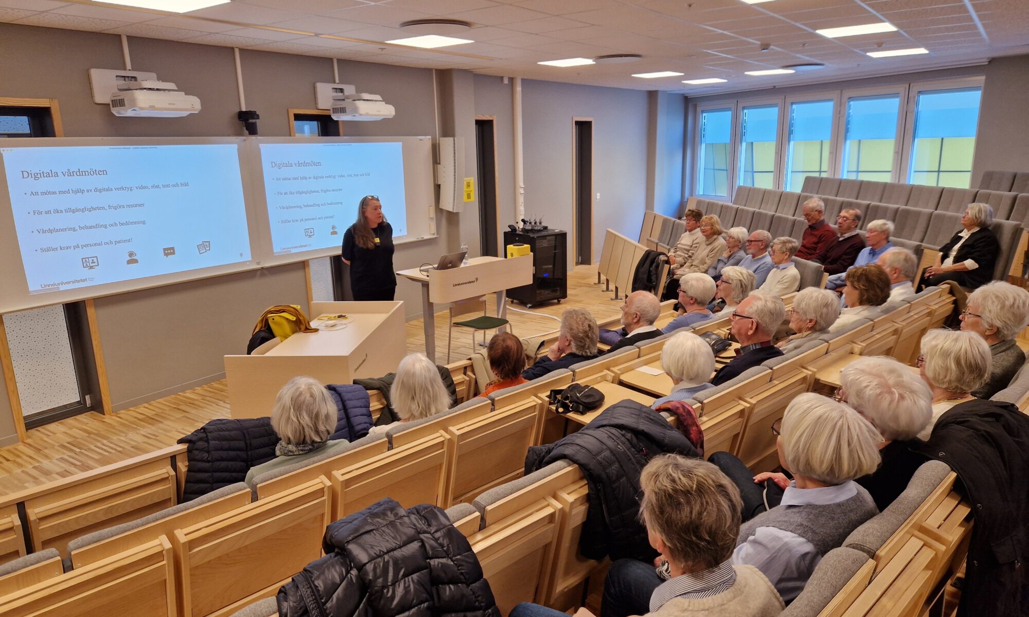 Clara Axelsson föreläser